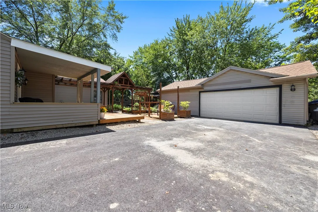 1948 Coventry Drive, Brunswick, Ohio,MLS Now Listing ID