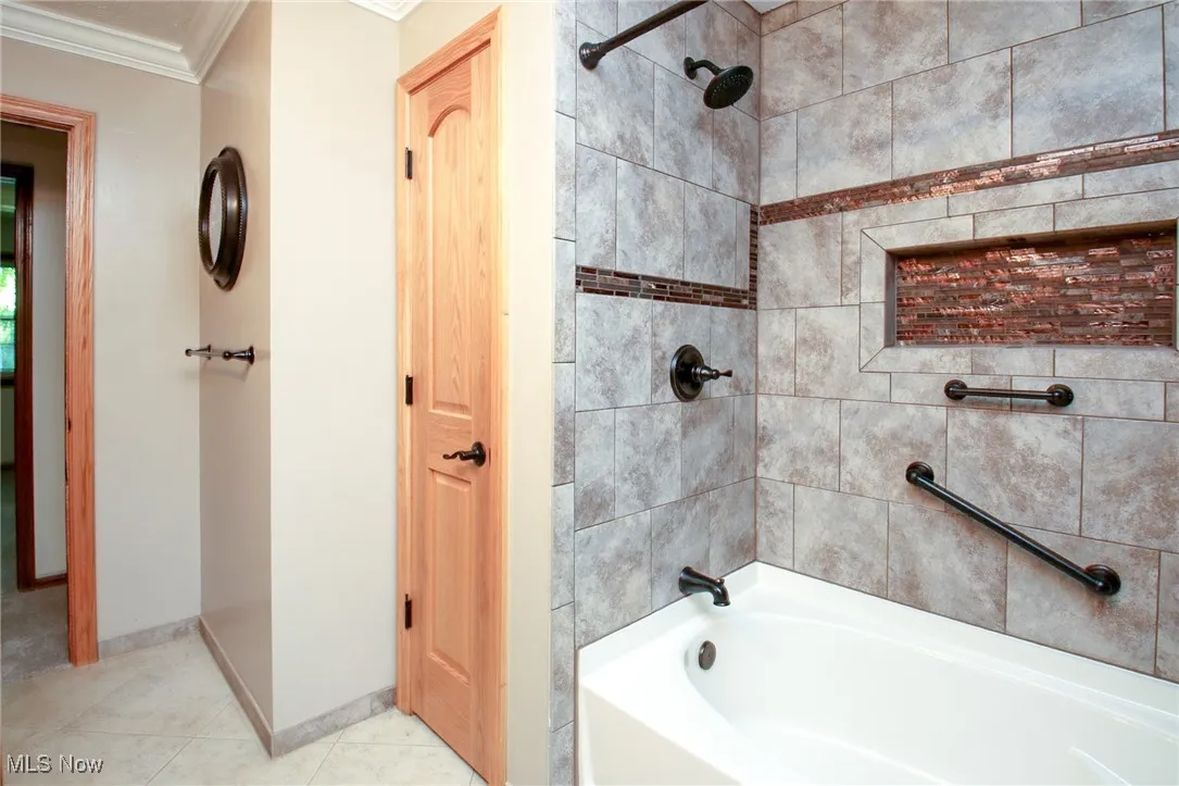 1782 Brockton Drive, Austintown, Ohio,MLS Now Listing ID