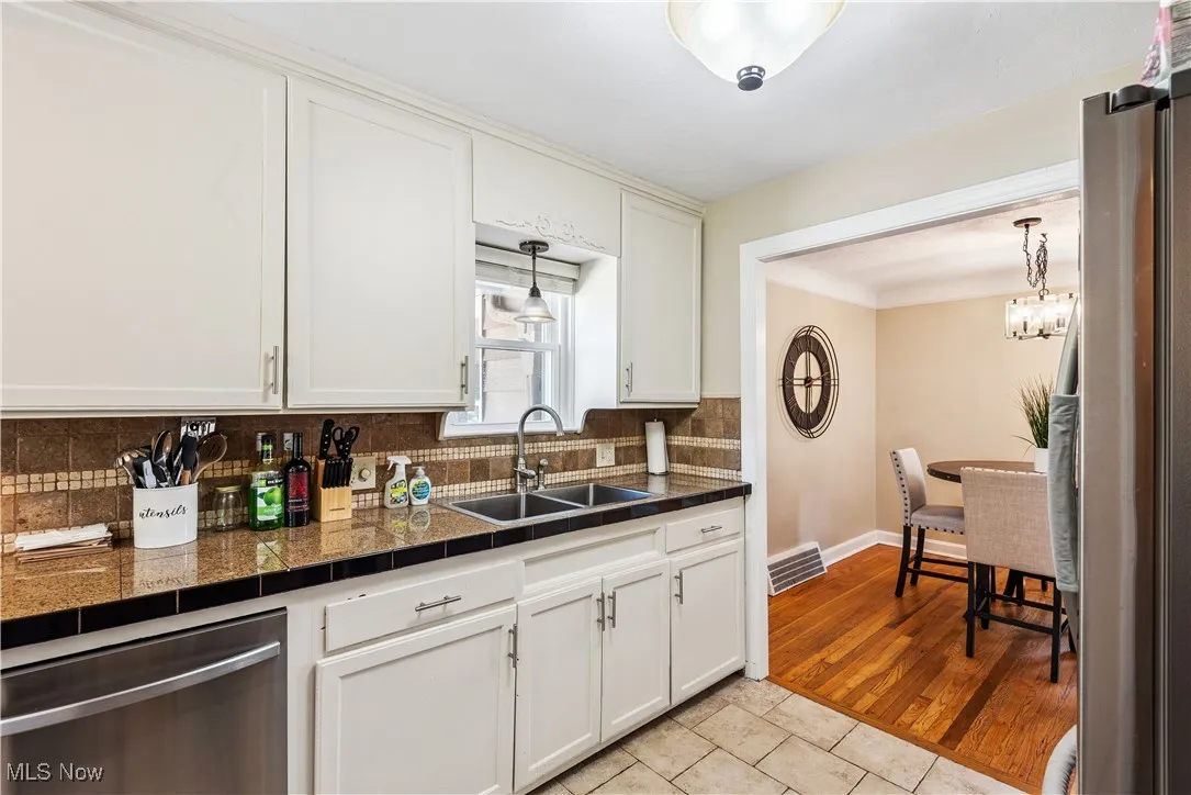 5275 Haverford Drive, Lyndhurst, Ohio,MLS Now Listing ID
