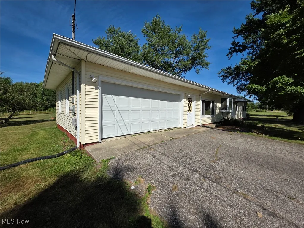 Front Garage Elevation