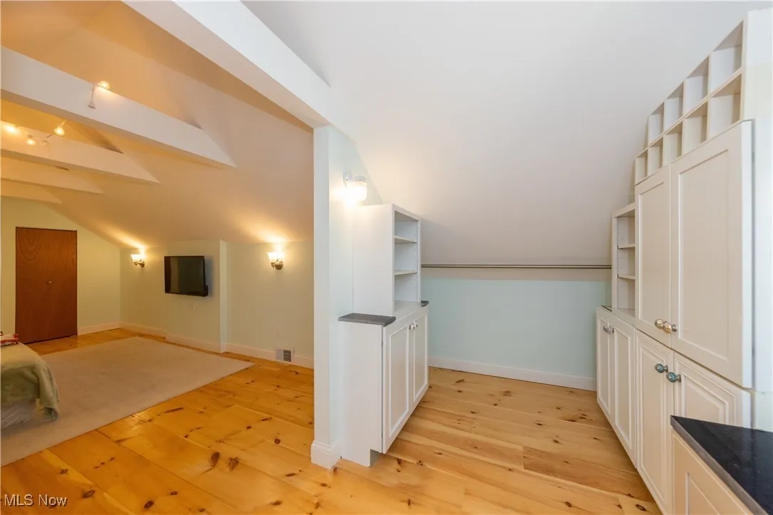 Walk in closet