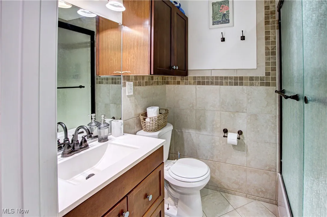 637 East Drive, Brunswick, Ohio,MLS Now Listing ID