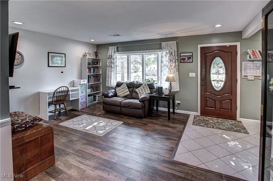 637 East Drive, Brunswick, Ohio,MLS Now Listing ID