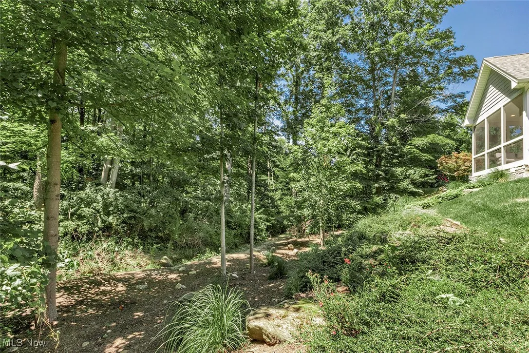 7499 Creekview Trail, Chagrin Falls, Ohio,MLS Now Listing ID