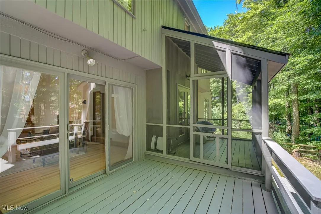 5009 Lansdowne Drive, Solon, Ohio 44139,MLS Now Listing ID