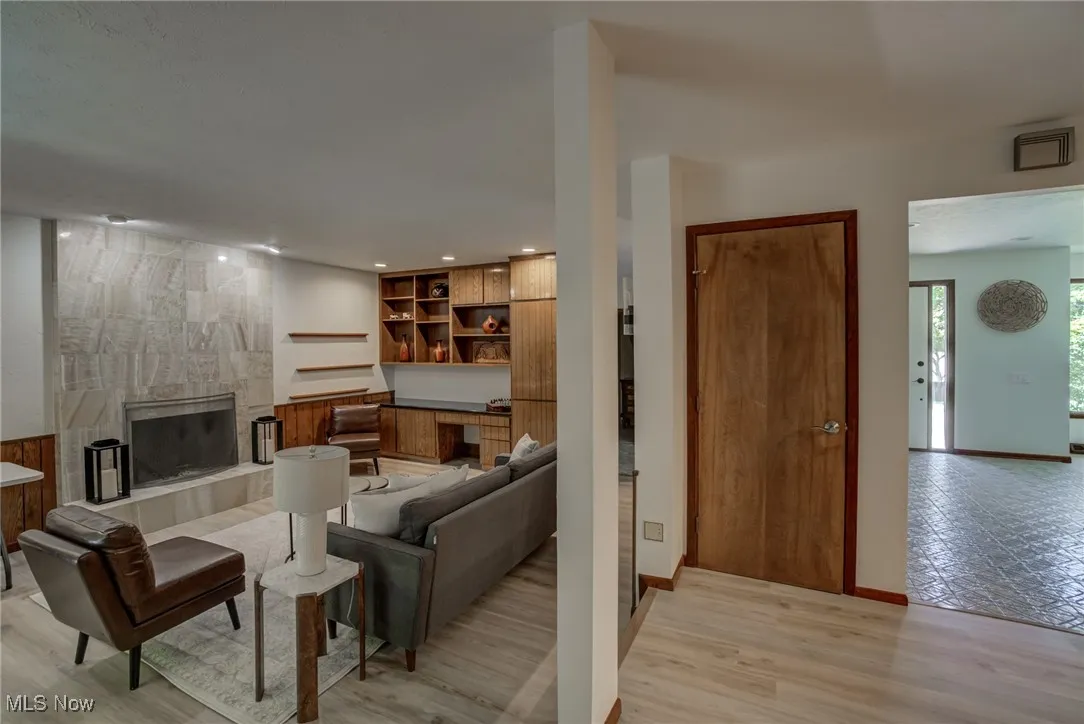 5009 Lansdowne Drive, Solon, Ohio 44139,MLS Now Listing ID