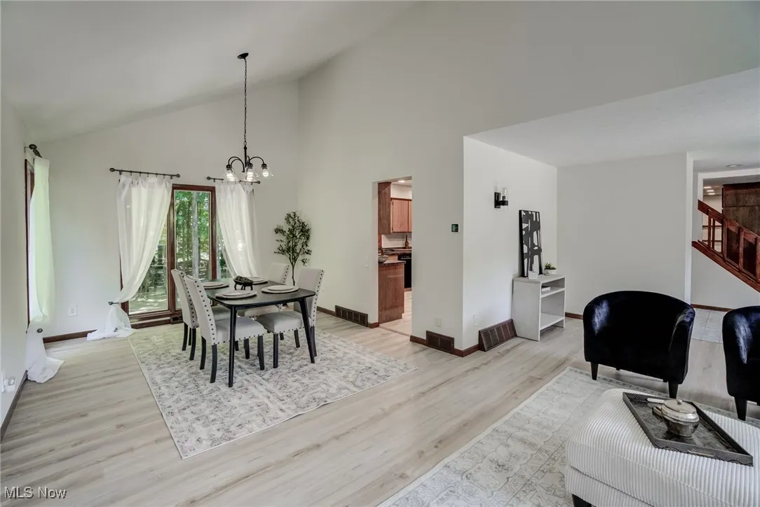 5009 Lansdowne Drive, Solon, Ohio 44139,MLS Now Listing ID
