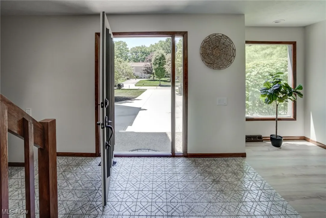 5009 Lansdowne Drive, Solon, Ohio 44139,MLS Now Listing ID