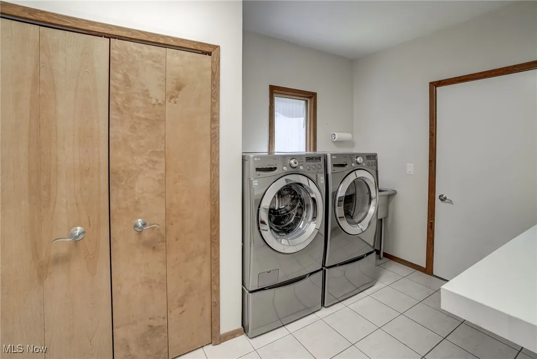 5009 Lansdowne Drive, Solon, Ohio 44139,MLS Now Listing ID