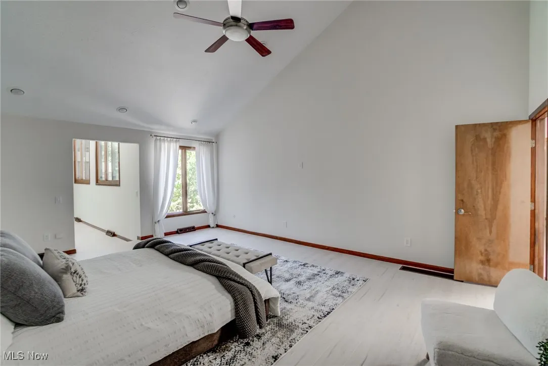 5009 Lansdowne Drive, Solon, Ohio 44139,MLS Now Listing ID
