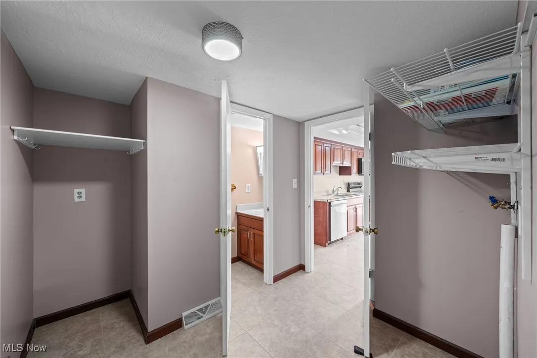11424 Harbour Light Drive, North Royalton, Ohio,MLS Now Listing ID