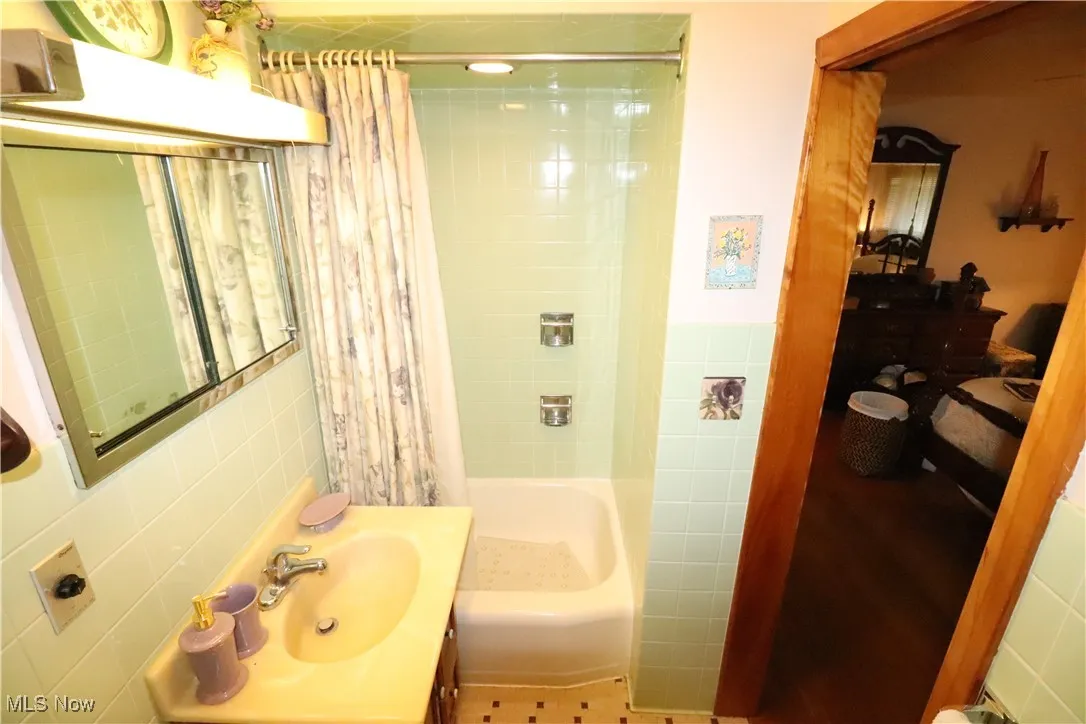 652 S Sheraton Drive, Akron, Ohio,MLS Now Listing ID