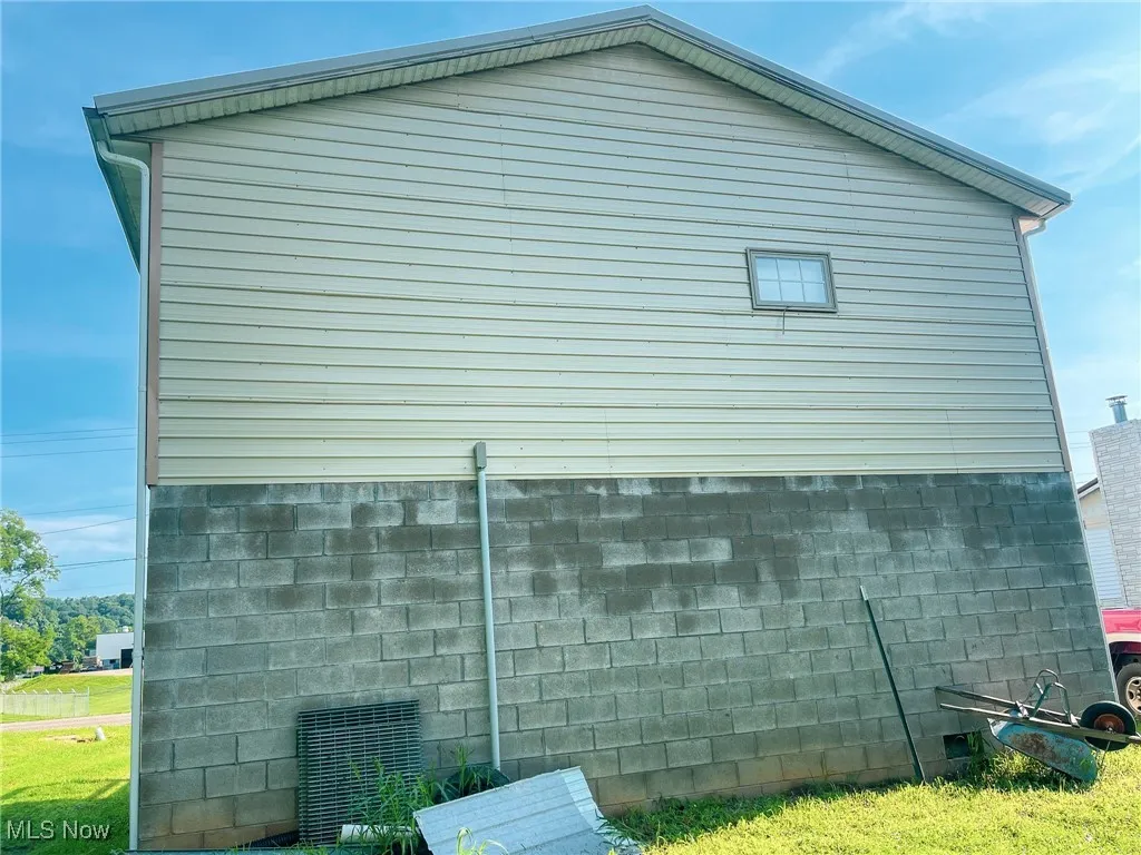 View of side of property