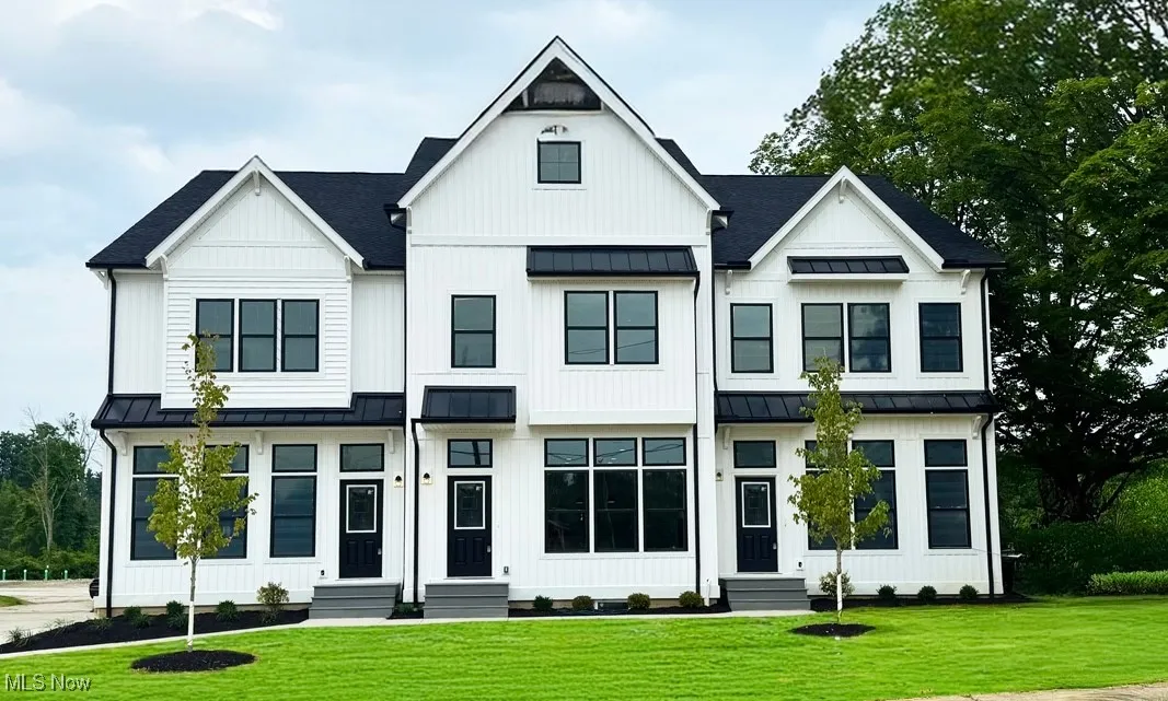 Welco9me to Cider Mill Townhomes