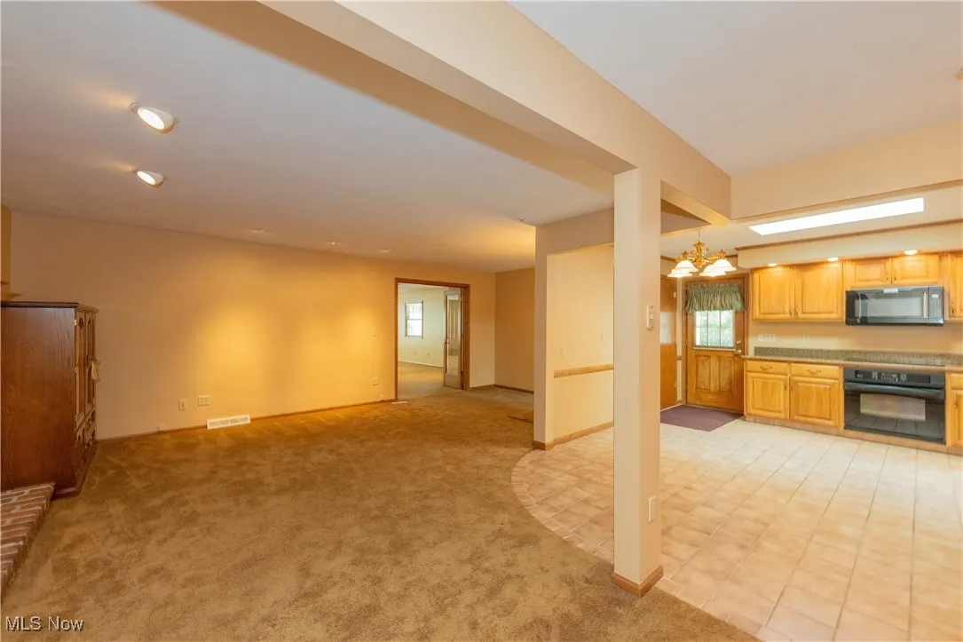 8158 Kirtland Chardon Road, Kirtland, Ohio 44094,MLS Now Listing ID