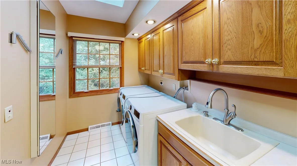 8158 Kirtland Chardon Road, Kirtland, Ohio 44094,MLS Now Listing ID