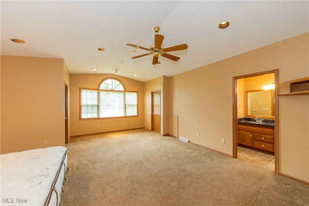 8158 Kirtland Chardon Road, Kirtland, Ohio 44094,MLS Now Listing ID
