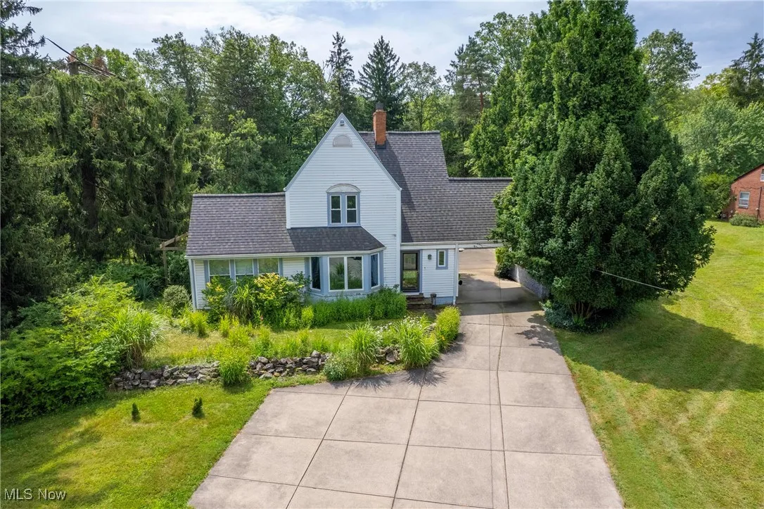 Welcome to 8700 Fitzwater Rd.