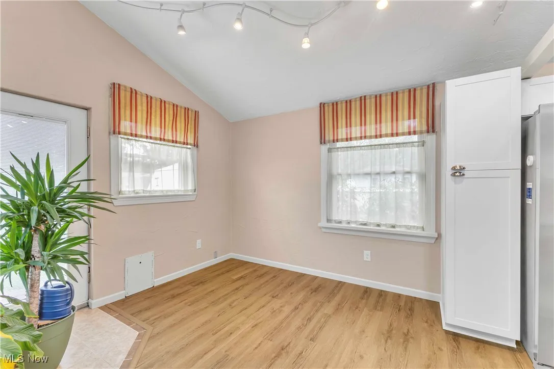 219 Delamere Road, Vermilion, Ohio,MLS Now Listing ID