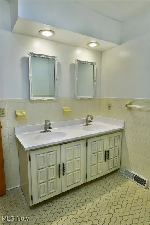 3120 Meadow Lane, Warren, Ohio,MLS Now Listing ID
