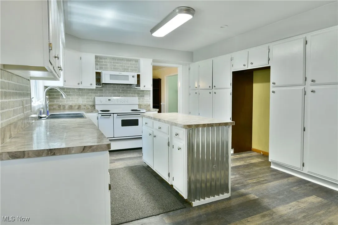 3120 Meadow Lane, Warren, Ohio,MLS Now Listing ID