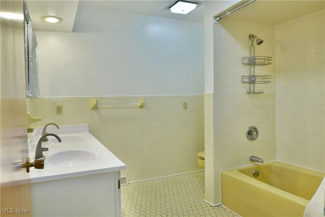 3120 Meadow Lane, Warren, Ohio,MLS Now Listing ID