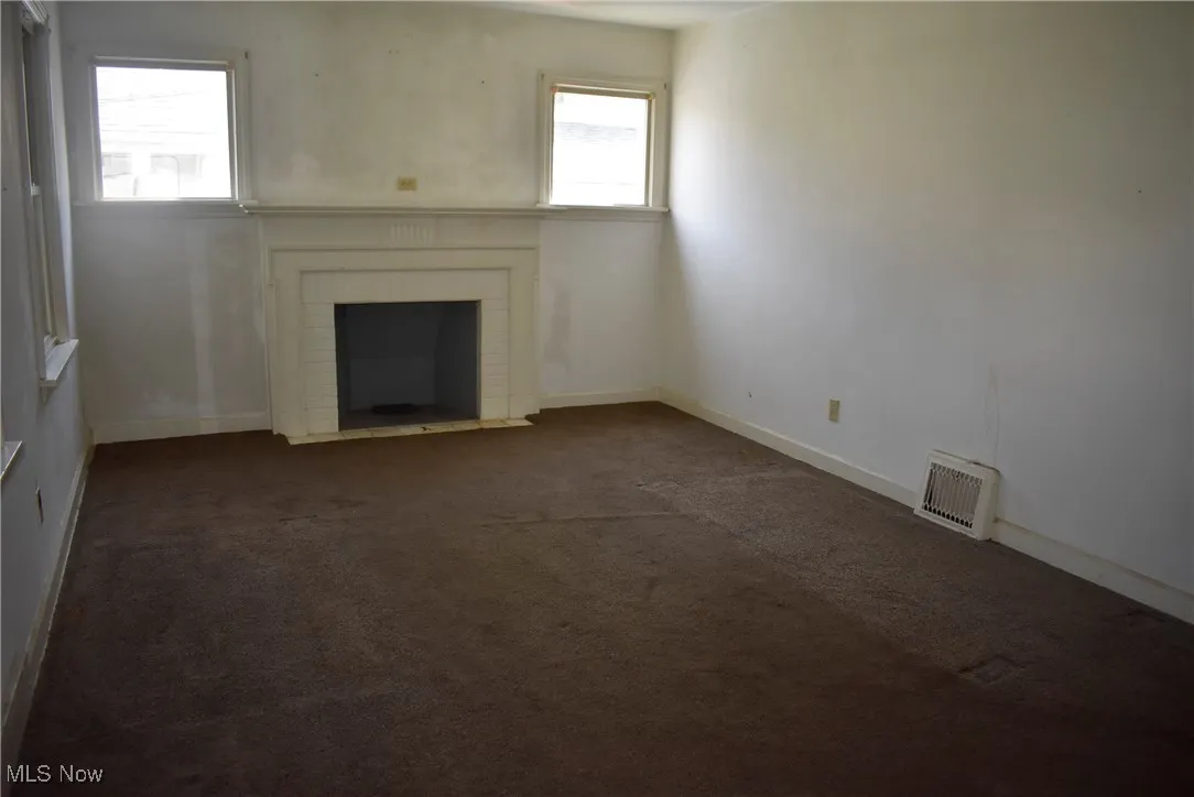 353 Hilton Avenue, Youngstown, Ohio,MLS Now Listing ID