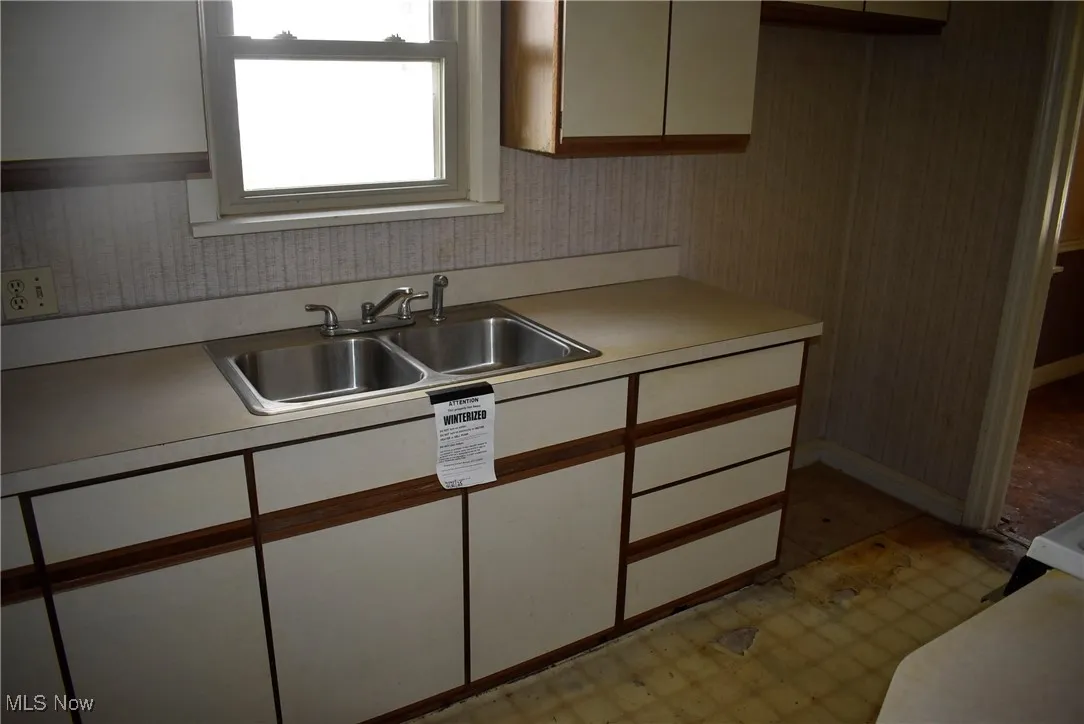 353 Hilton Avenue, Youngstown, Ohio,MLS Now Listing ID