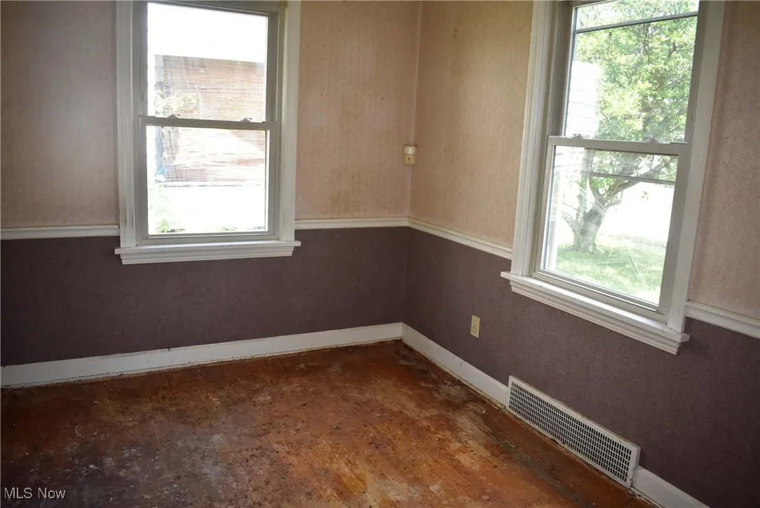 353 Hilton Avenue, Youngstown, Ohio,MLS Now Listing ID