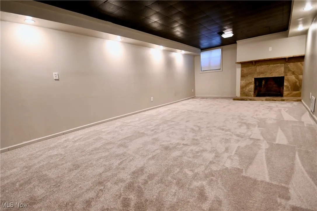 365 Sleepy Hollow Drive, Canfield, Ohio,MLS Now Listing ID