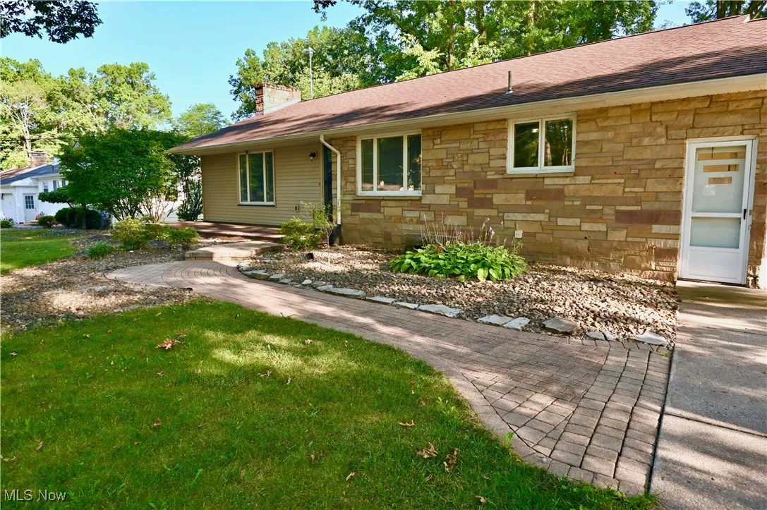 365 Sleepy Hollow Drive, Canfield, Ohio,MLS Now Listing ID