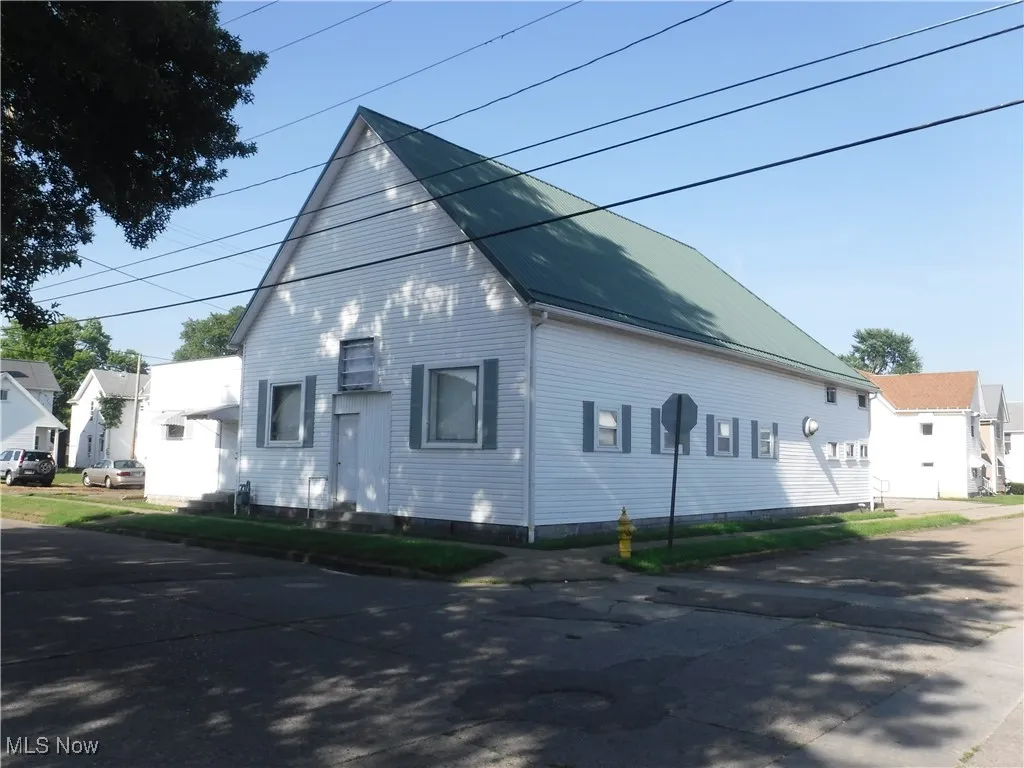 250 S. 11th Street, Coshocton, Ohio,MLS Now Listing ID