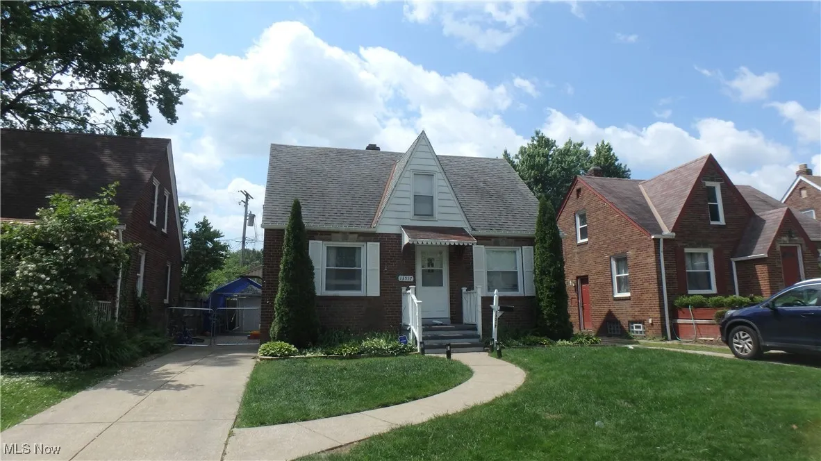 13517 Clifford Ave Cleveland 44135
Portfolio of 11 homes