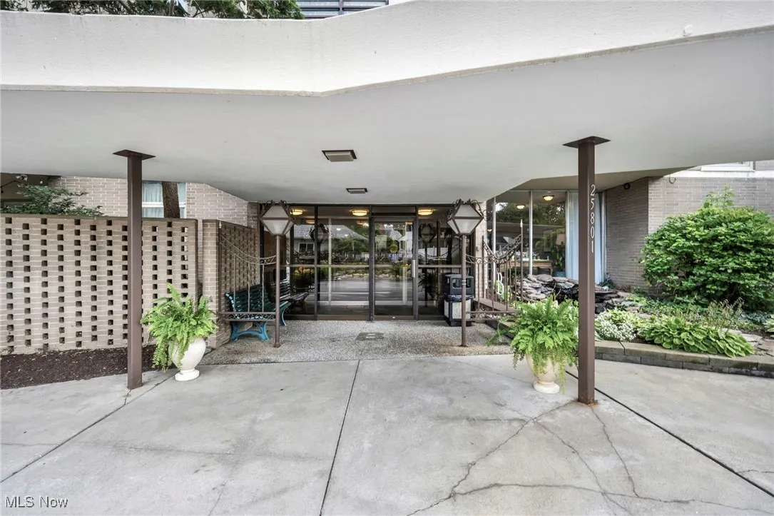 25801 Lakeshore Boulevard # 103, Euclid, Ohio 44132,MLS Now Listing ID