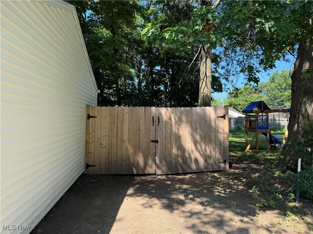 Fully fenced back yard