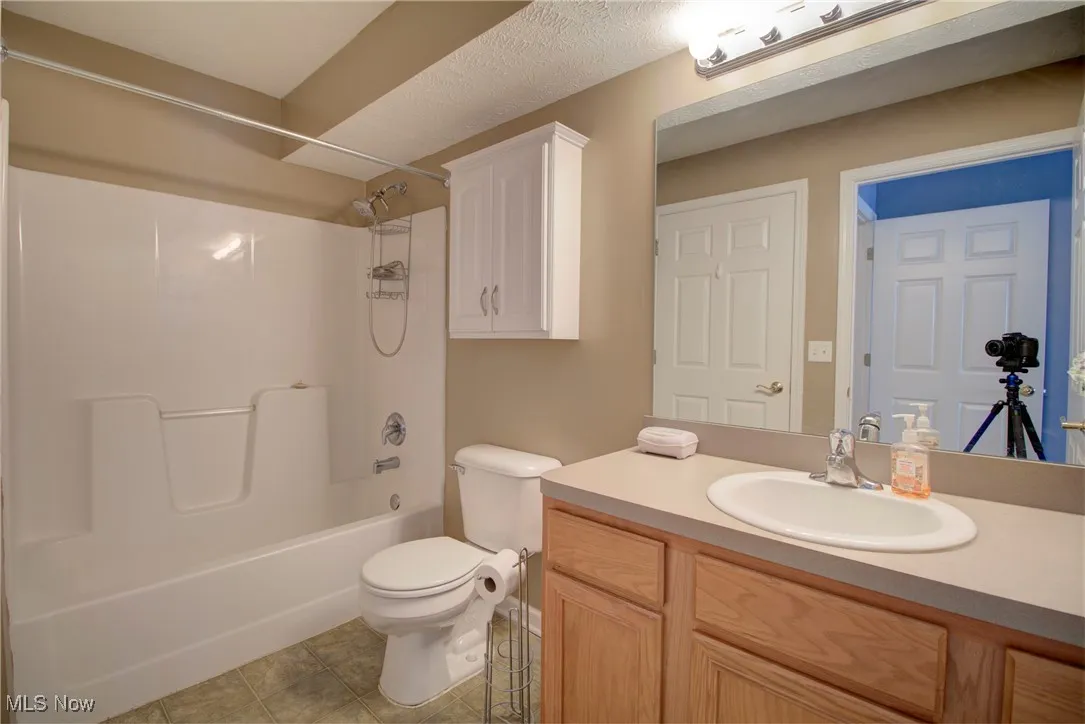23004 Chandlers Lane, Olmsted Falls, Ohio,MLS Now Listing ID