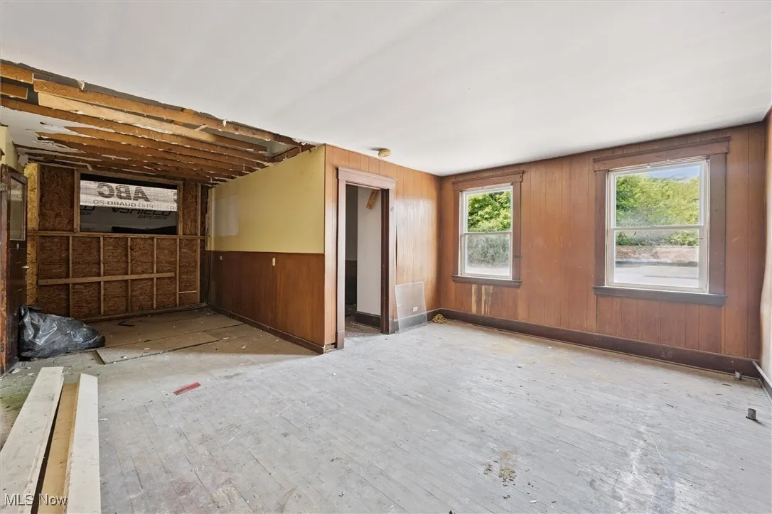 SEcond floor
