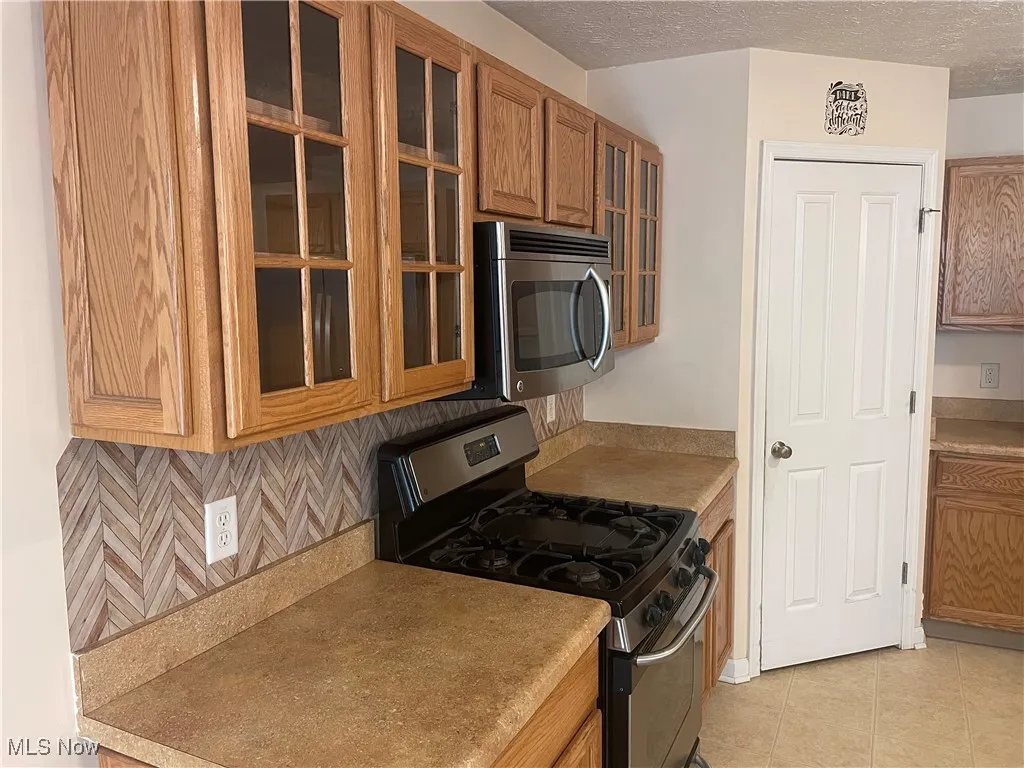 7680 Paulin Drive, Poland, Ohio,MLS Now Listing ID