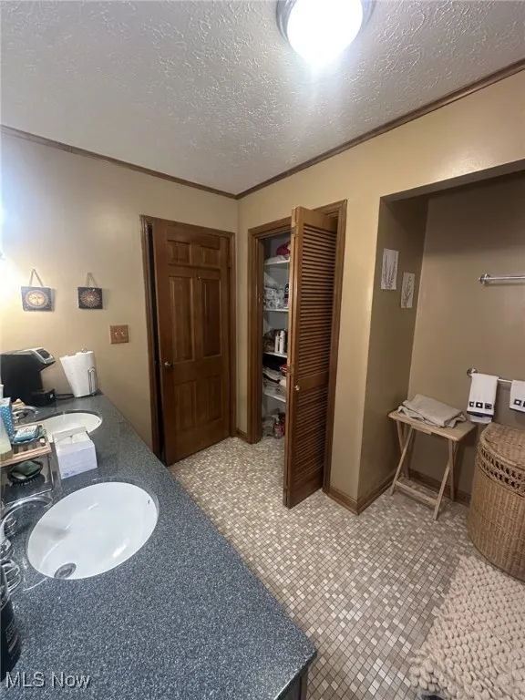 2695 Ash Meadows Boulevard, Zanesville, Ohio,MLS Now Listing ID