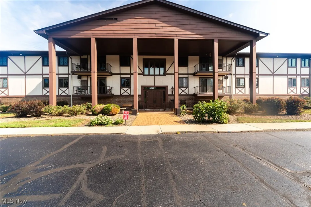 4849 Grace Road, North Olmsted, Ohio,MLS Now Listing ID