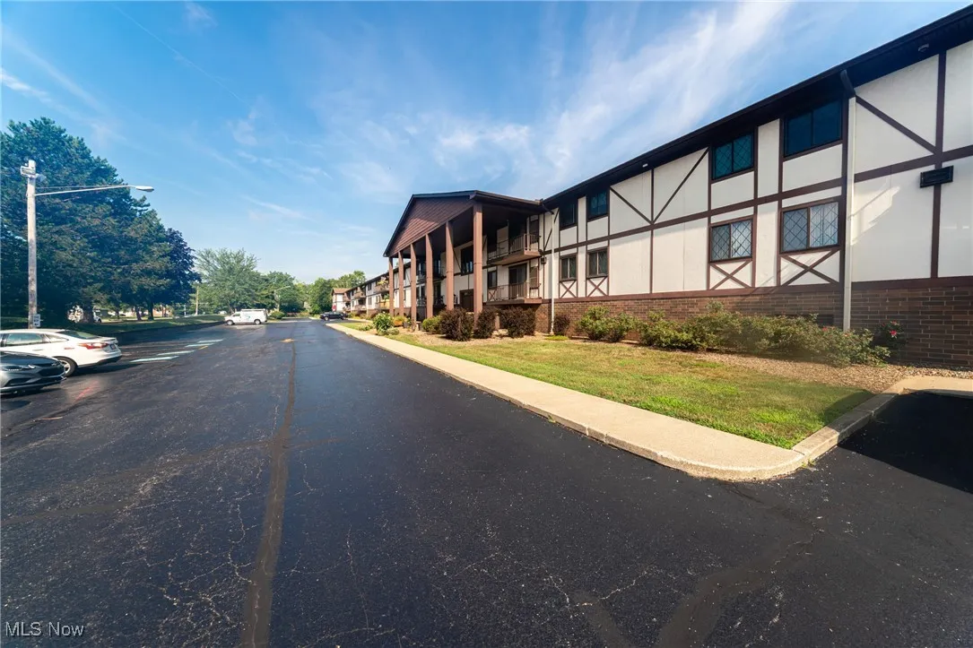 4849 Grace Road, North Olmsted, Ohio,MLS Now Listing ID