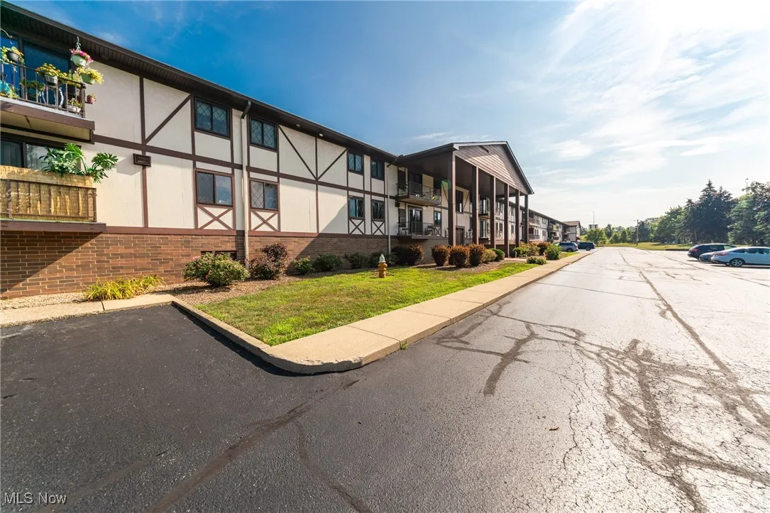 4849 Grace Road, North Olmsted, Ohio,MLS Now Listing ID
