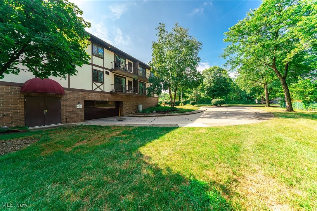 4849 Grace Road, North Olmsted, Ohio,MLS Now Listing ID