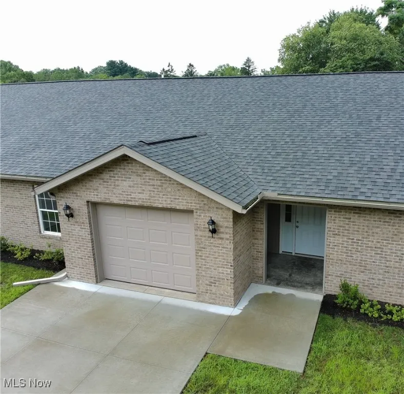 203 Knollton Drive, Millersburg, Ohio,MLS Now Listing ID