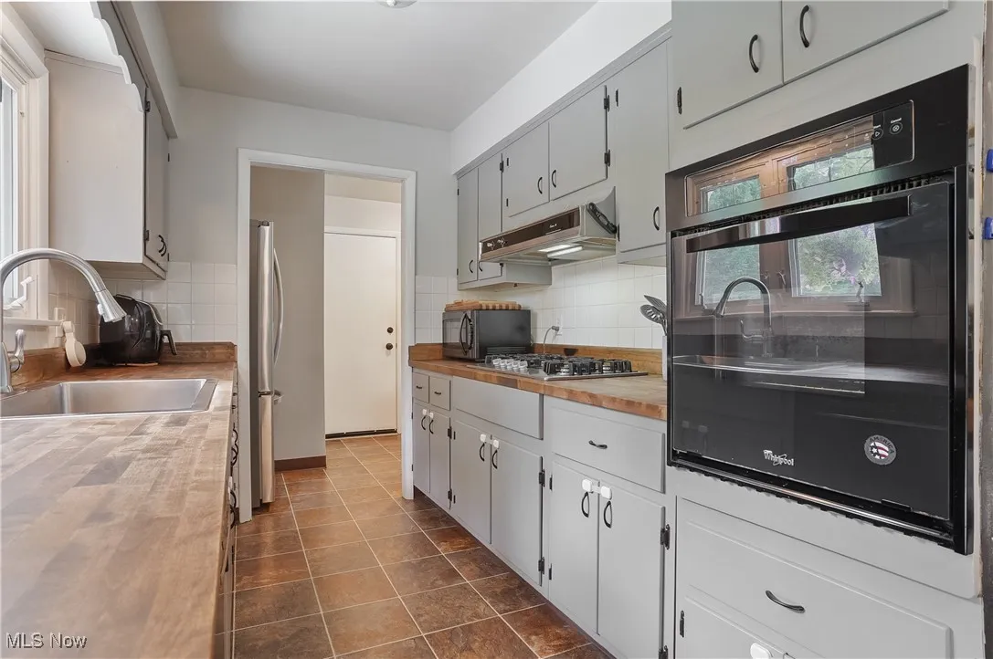 4921 Berkley Road, Richfield, Ohio,MLS Now Listing ID