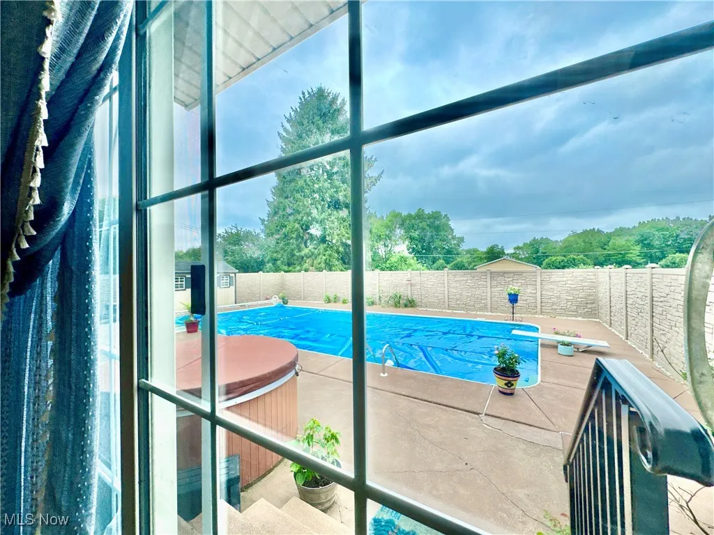 3945 Mill Drive, Zanesville, Ohio,MLS Now Listing ID