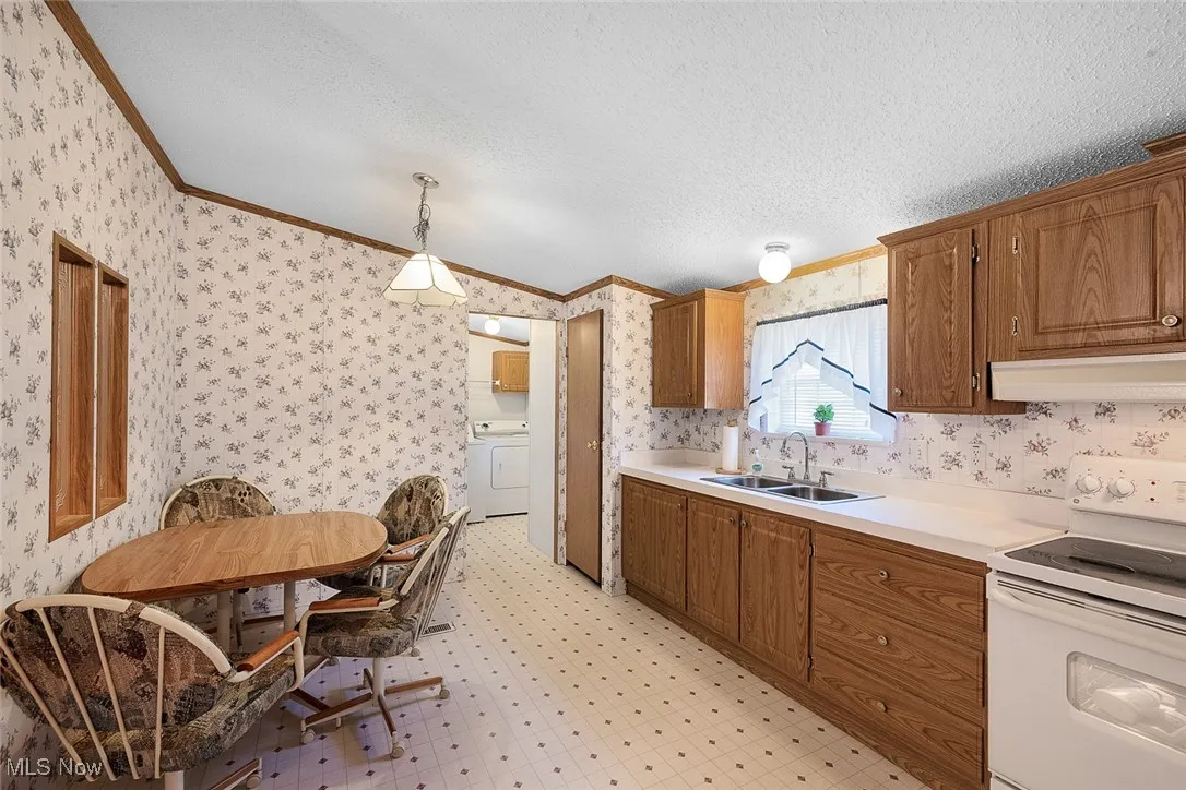 2 Corktree, Olmsted Twp, Ohio,MLS Now Listing ID