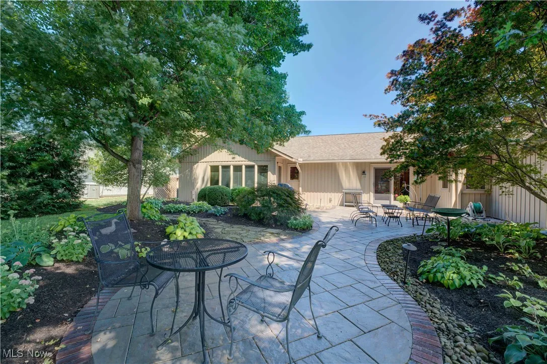 32833 Fallhaven Circle, North Ridgeville, Ohio,MLS Now Listing ID