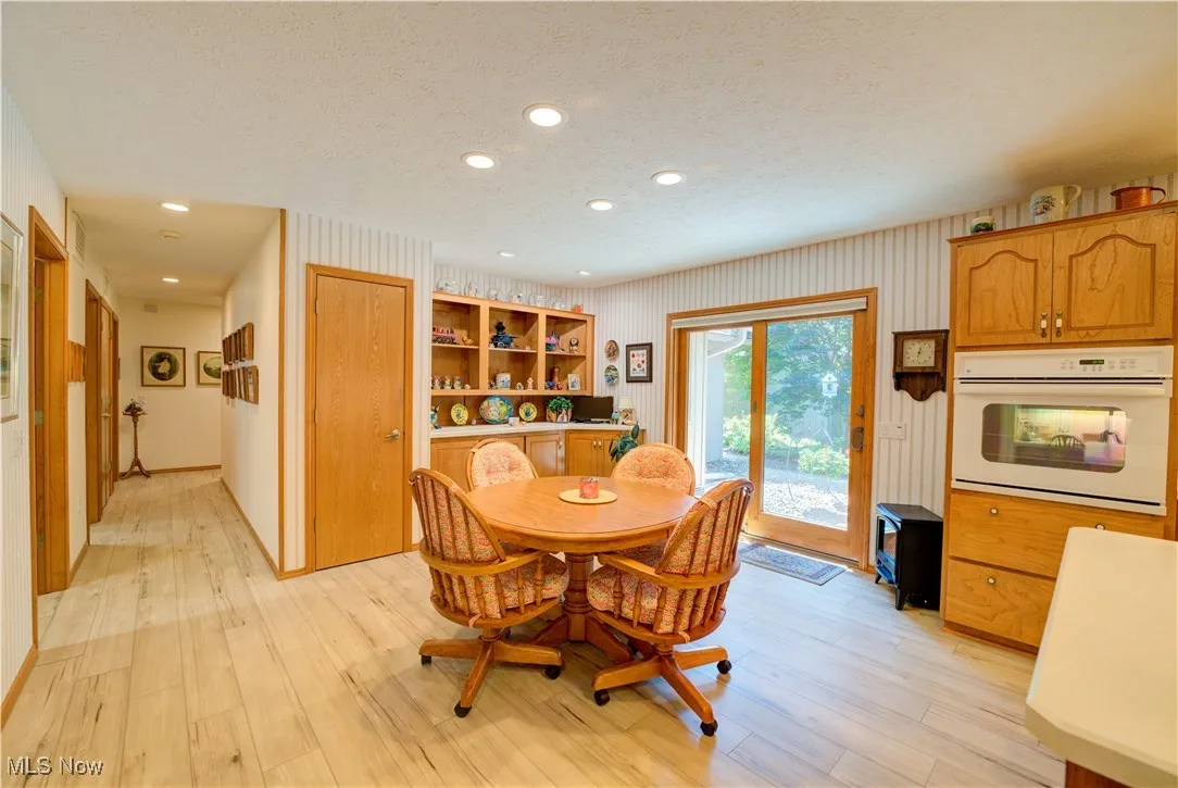 32833 Fallhaven Circle, North Ridgeville, Ohio,MLS Now Listing ID