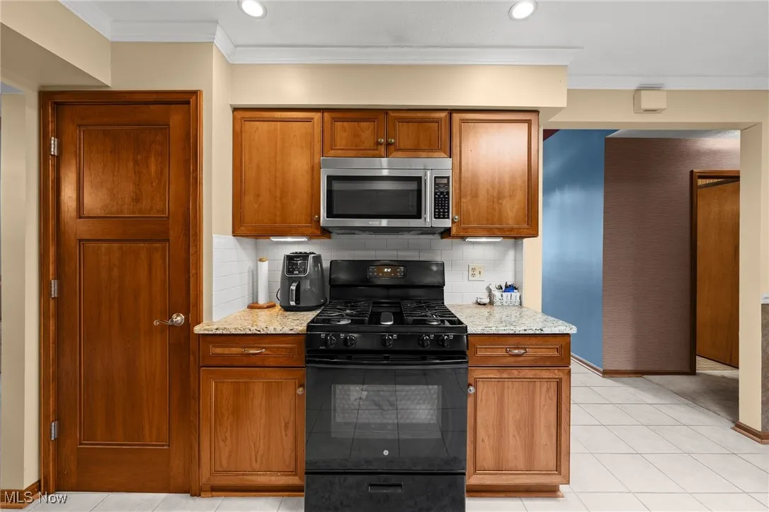 8303 Bradfords Gate Road, Olmsted Falls, Ohio,MLS Now Listing ID
